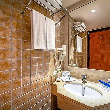 Villa Side Hotel 4*