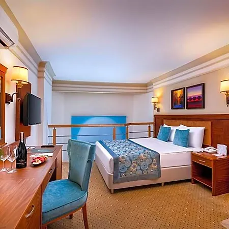 Villa Side Hotel Hotel 4*